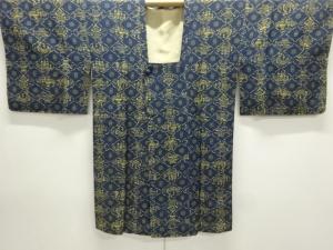 屋敷に花鳥模様道行コート